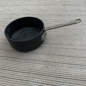 Vintage CALPHALON 1Qt Sauce Pan 5001 Commercial Cookware Anodized Aluminum USA